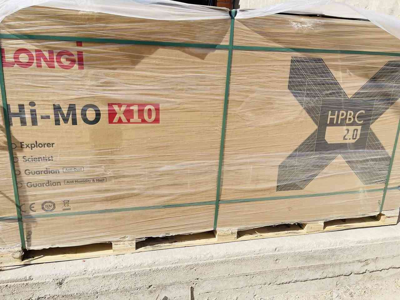 السلام عليكم توفر اللواح LONGI x10 بأسعار مناسبه ***********
