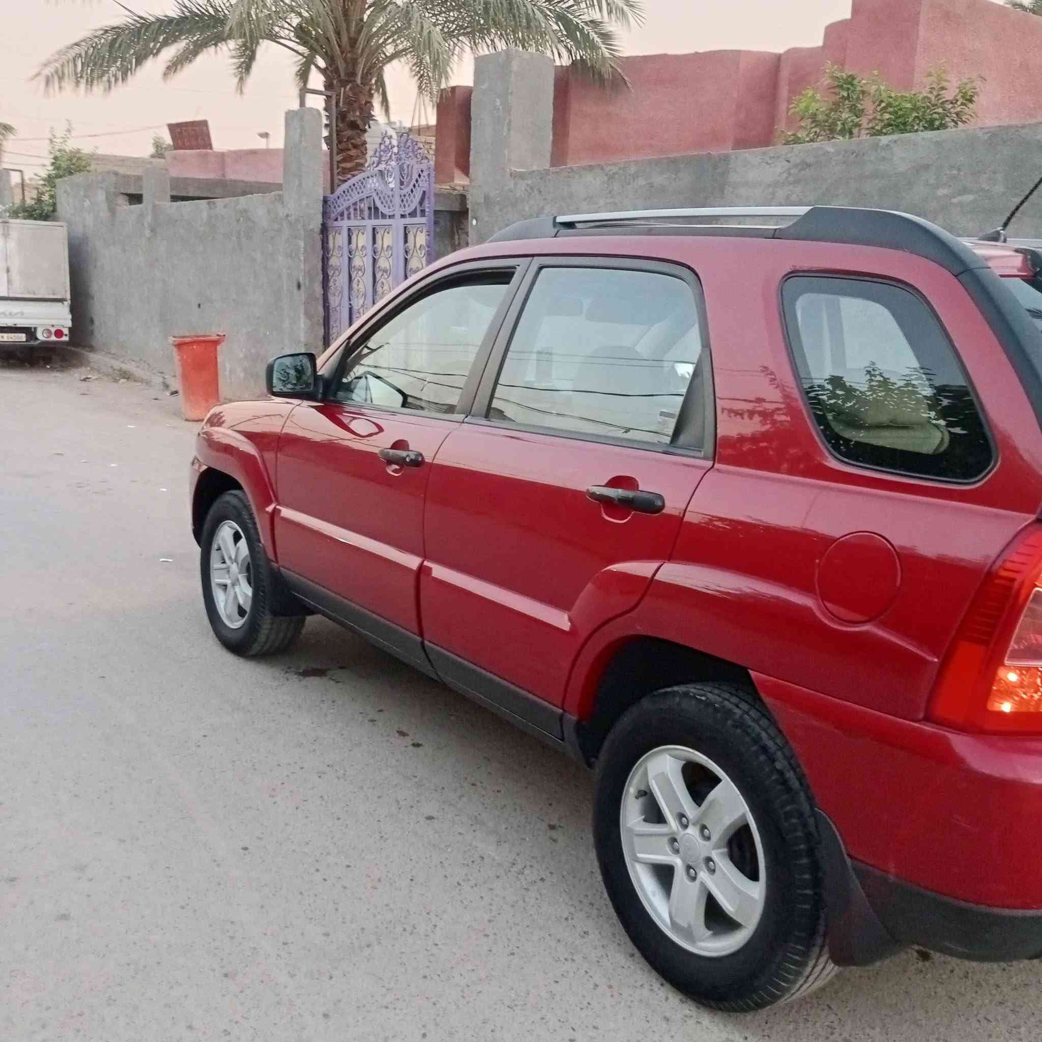 سلام عليكم سبورتج موديل 2009 خليجي مكفوله عده بنيد مرشوش اثر شخوط الباقي مكفول فول مواصفات سيارة جديدة مكينه وكير مكفولات مكينه 2000 دوش فتحه داخل عسلي صدر جديد تبريد ثلج رقم بغداد سياره جديده بمعنه الكلمه سعر 113 بيه مجال عنوان بغداد دوره رقمي ***********

