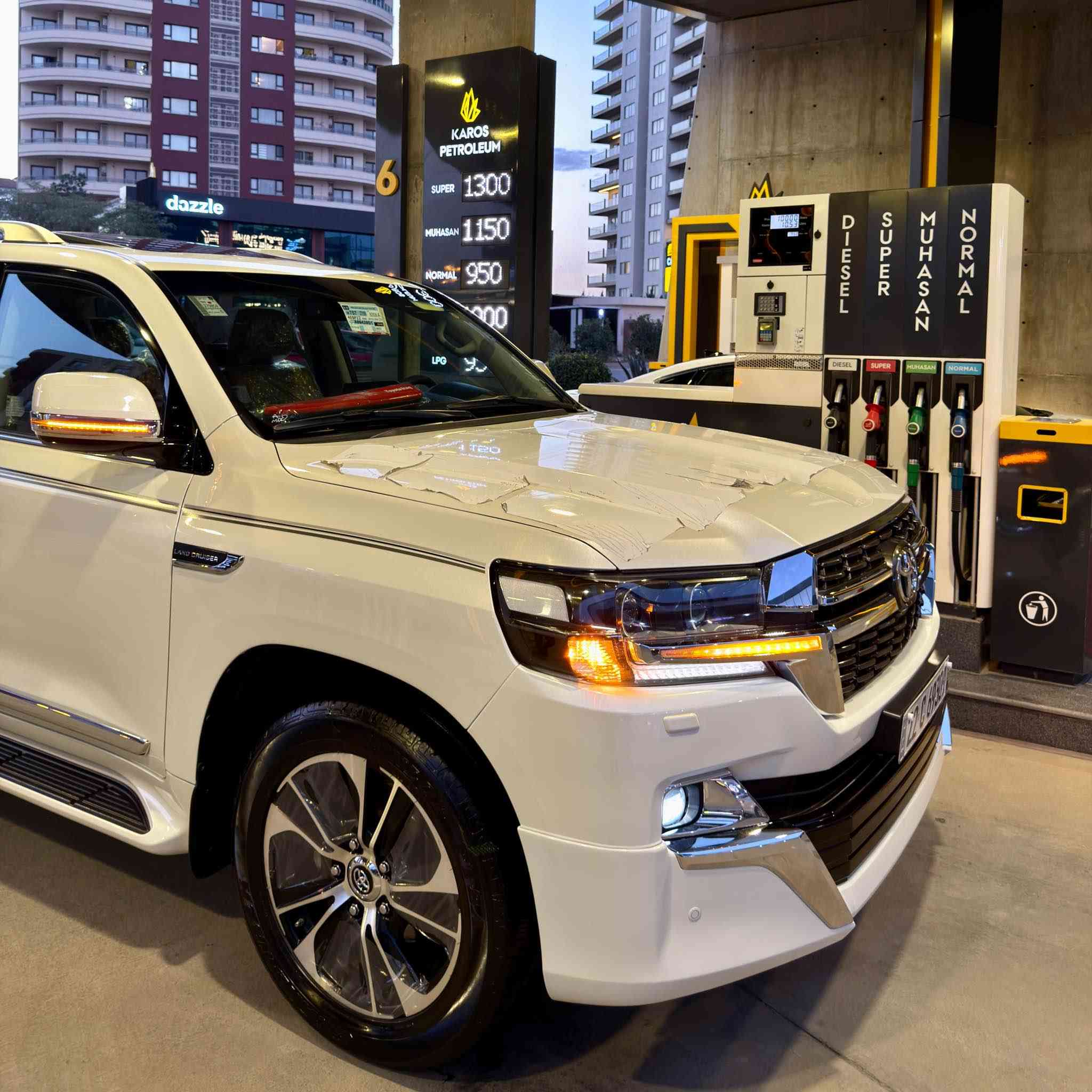 ‏Land cruiser GXR  2021     V8  47,000km‏
‏Grand turing
ظمان شريكة ساز 
لاندكروزر 2021  GXR
‏‎ملاحظە : الاخوان رجائن بس بیع نقد بدون مراوس📌
أخت زيرو بل كارتون 📦📦
‏‎لاندکروزر 2021 SAS
‏‎💎محرک 8 سلندر 
‏‎⌛️ماشي 47,000 ألف
‏‎💎 بسمطين  +سماعة بيلادي +فرشات بيلادي مجوود 

‏‎💎 مكفولة كفالة عامة من الدعامية إلى الدعامية
‏‎ 💎 بدون صبخ .بدون بارد  ،بدون رصعات ،بدون حتى شخط
‏‎دعاميات هم بدون صبغ ،رمل مابي ،لحية بدون صبخ ..بقية كلها بشرط

‏‎🧬فول فول مواصفات
‏‎شاشة كبير لمس 5كاميرا حاسة رادارات
‏‎كاميرات 3 شاشات سيلاد فتحة سقف 
‏‎كشن جلد كشن كاراباي شحن موبایل  8 اريباك تبريد مركزية
‏‎بصمة تشغيل عن بعد باب جاك سلاجة ليد زينون 
‏‎تحكمات ستيرن دبل فوليوم فورويل هوك
‏‎سيارة بها 2 بصمة من شركة جديد جدأ 
‏‎سيـارة عل نظافتها احسبها صفر زيرو

💎 تخم تاير دنلوب الاصلي

‏‎ 💎محرك كير بشرط مامفتوح
‏‎سيارة حيل نظيفة كلشي عل بلاد لوك
‏‎سنوية زنكة كلشي جديد مدفوع لـ2031
‏‎باسمي السنوية بشرط تحويل و خرامة 
‏‎سيارة مابيـها دينار مصرف كامل من كل نواحي

‏‎♻️نفسي يوم /تحويل و وكالة حاظر رقم سلیمانیە
‏‎📍مكانك /داخل سليماني

‏‎💵 سعر 548$ 
‏‎☎️موبايل/ *********** السليمانية, العراق
