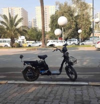 دراجة شحن • ٥ بطاريات جديدة • تمشي ٣٠ كم