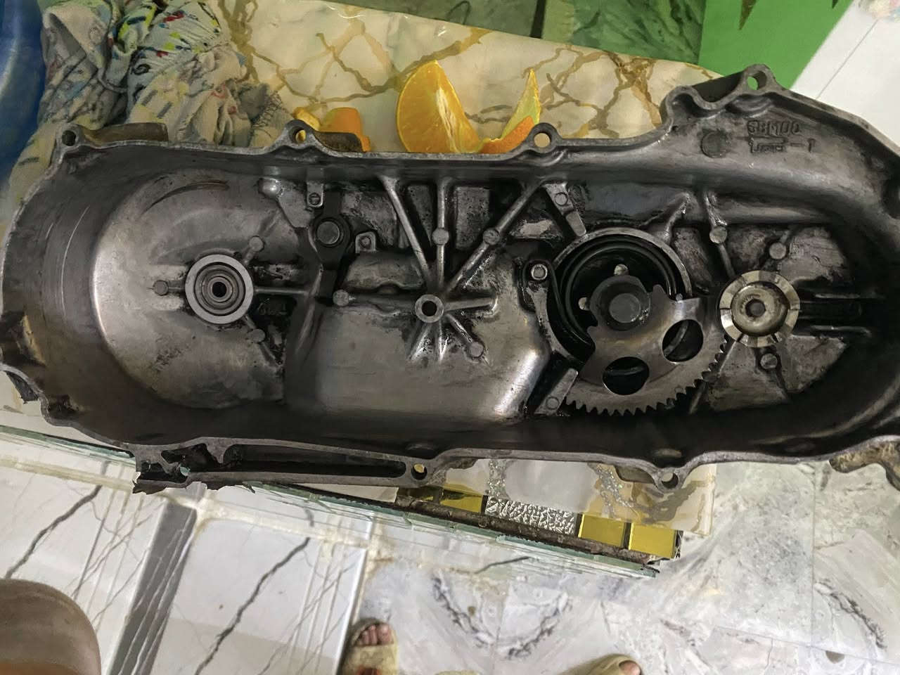 دراجة منغولي 2005 دراجة نضيفة استعمال شخصي من الشغل للبيت الدراجة زوج ويالة وتايرات جدد كلايت أماي ثلجي لاين خلفي لد 
محرك نضيف مفتوح مرة وحدة يمي الدراجة مداريها كل فترة اسوي ادامة لدهن الكير ولكلجات تنضيف وتكريز الكير جديد بنزات ايريك جدد كابريتر الابلادية المحرك شرط ياباني الدراجة هندر واحد باي وقت حارة باردة الشاصي شحط مابي مكفول
السلف خليتلا باتري كالولي الشخاطة محتركة 
نقص الدراجة اشاير وشحاذة سلف وبردة. أسف على الاطالة السعر 250


**إذا كنت صاحب هذا الإعلان وتريد حذفه لأي سبب، رجاءا أرسل رسالة إلى الدعم الفني**