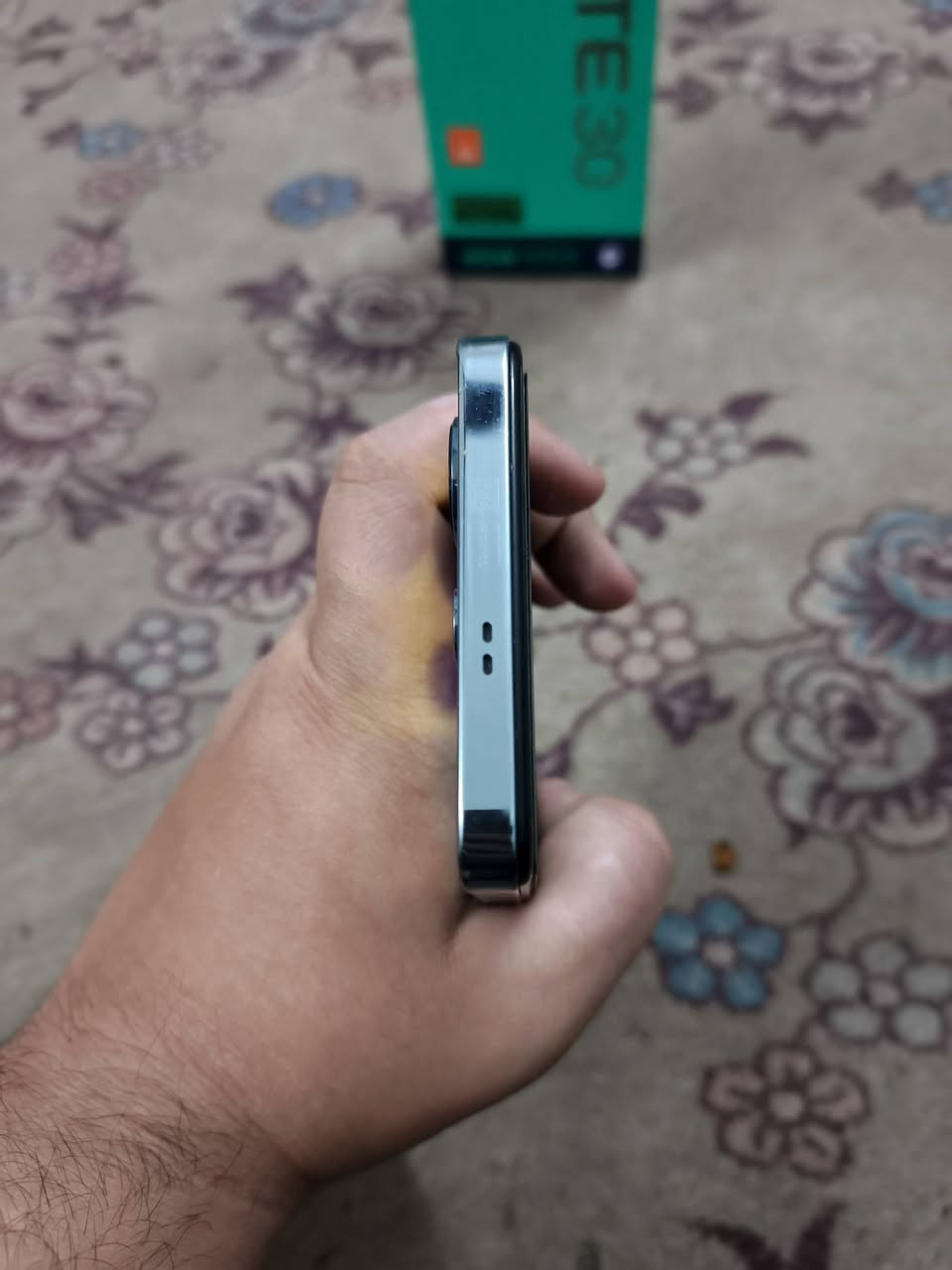 سلام عليكم اجهزه للبيع اسعار اجهزه قفل بدون عمله موجود توصيل للجميع محافضات عراق ب5 وفحص مقابيل مندوب وتدللون عليه :                                                         أولا: جهاز انفنكس نوت 30 جهاز مكفول ولا مبدل بي أي شيء ذاكره 256 عشوائية 8+8 جهاز فقط فلاتر سماعه ضعيف ناصي يعني تبدل فلاتر ب5 يرجع بلادي غراضه كامله يشغل 60 فريم حقيقي سعره 160 قفل.                                         ثانيا: فريز مال انفنكس جي تي 30 برو ما مستعمل جديد فريز سعره ب35 قفل فريز وكفر مالته أصلي.                       ثالثا: انفنكس نوت 12 جهاز ابيعه علئ هاي حطه ابيعه فحم جهاز شغال بس كاميرات ما يشتغلن كلهن و مبدل شاشه بس جهاز شغال لمس بصمه كله شغال صوت سعره 45 قفل .               رابعا: جهاز انفنكس جي تي 30 برو ذاكره 512 نسخه عالميه جهاز جديد كامل ملحقاته شخط واحد ما بي بطاريه 100 يشغل 120 فريم سعره 425 قفل .                                                              خامسا: تكنو بوفا سلم ذاكره 256 جهاز وكاله وجديد فقط مفتوح من كارتون شخط واحد ما بي بطاريه 100 وكامل ملحقاته يشغل 90 فريم حقيقي سعره 275 قفل .                               رقم حجز واتساب فقط *********** راسلوني وتدللون عليه عنواني بغداد مدينه صدر حجز توصيل لجميع محافضات عراق 5
