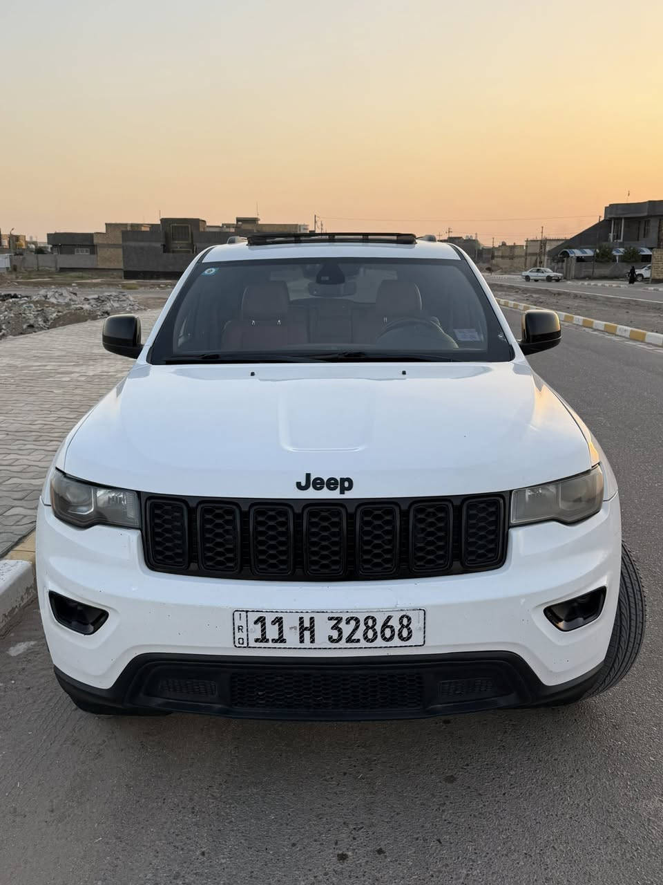 موديل 2019
فول مواصفات
بيها صبغ جاملغ أمامي وشبر بطرف البنيد 
بدون أيرباك بدون دواخل 
ب أسمي سنويه لل 2031 هزه جديده 
ماشيه 83
 
***********
