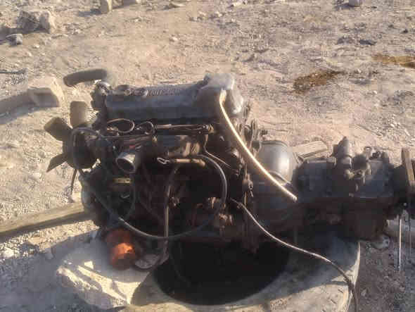 سلام عليكم للبيع كير ومكينه مستوبيشي +اكسن ودنكير مكاني البصره الدير نتصال عله الرقم ***********
