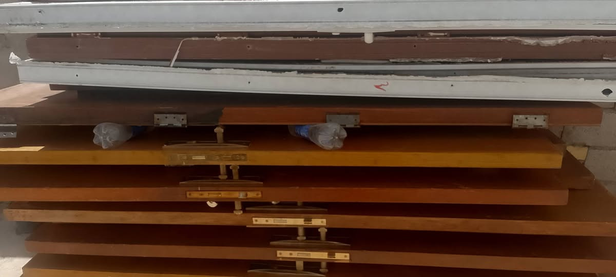 باب صاج اصلي نضيف وجديدباب حمام
المكان بغداد البياع 
للتواصل خاص


**إذا كنت صاحب هذا الإعلان وتريد حذفه لأي سبب، رجاءا أرسل رسالة إلى الدعم الفني**