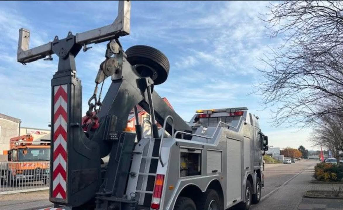 Mercedes Benz 4161- EMpl 200 #machinery #crane #machine #foryouシ


**إذا كنت صاحب هذا الإعلان وتريد حذفه لأي سبب، رجاءا أرسل رسالة إلى الدعم الفني**