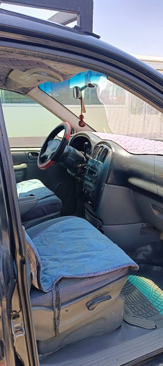 للبيع او المراوس
السلام عليكم دوج كرفان للبيع او المراوس حسب القناعة  
دوج كرفان 7 راكب موديل 2007 بتره المرغوبه للتواصل الاتصال بي واتساب *********** العنوان بغداد طالبيه شقق 83 كير ومكينه خير من الله  كير اوتماتيك تعليك حجم المكينه 2400 اربعه سلندر بلادي تبريد عاطل باتري جديد باب سلايت جهتين الصدر خير من الله تايرات نص عمر الكشر  مابيه اخياس ومصبوغه احزام للجماليه مثل ما وضح بل صور
