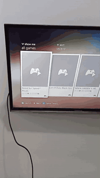 اكس بوكس 360 سلم مهكر بي مكانين مال تخزين العاب تجي ويا يدتين واير والالعاب بالفيديو مصورهن الك نظام اروره يجي ل HD مالته ويا و  يجي ويا هارد خارجي 320 كيكا ما مستعمل تقدر تضيفله العاب للهارد الخارجي و تلعب سعر 105 قفل مابي مجال مكاني ناصريه مركز سوق الثوره ما عندي توصيل رقمي ***********
