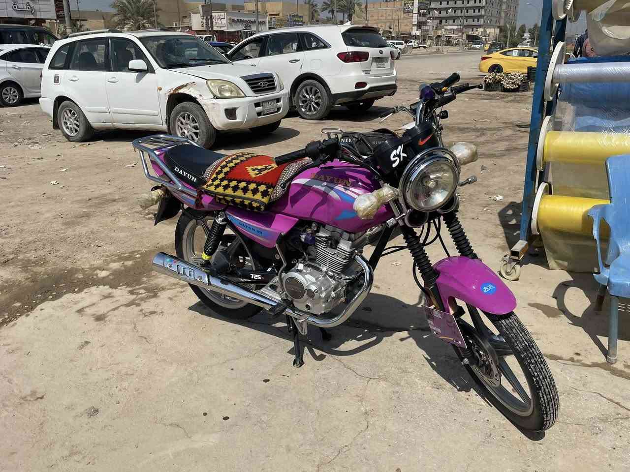 سلام عليكم 
دايون عظم للبيع لون مميز بنفسجي💜
موديل ٢٣ دراجه نظيفه وكهربائيات كلها شغاله 
عنوان:حله مركز مدينه💜
السعر خاص. 💜


**إذا كنت صاحب هذا الإعلان وتريد حذفه لأي سبب، رجاءا أرسل رسالة إلى الدعم الفني**