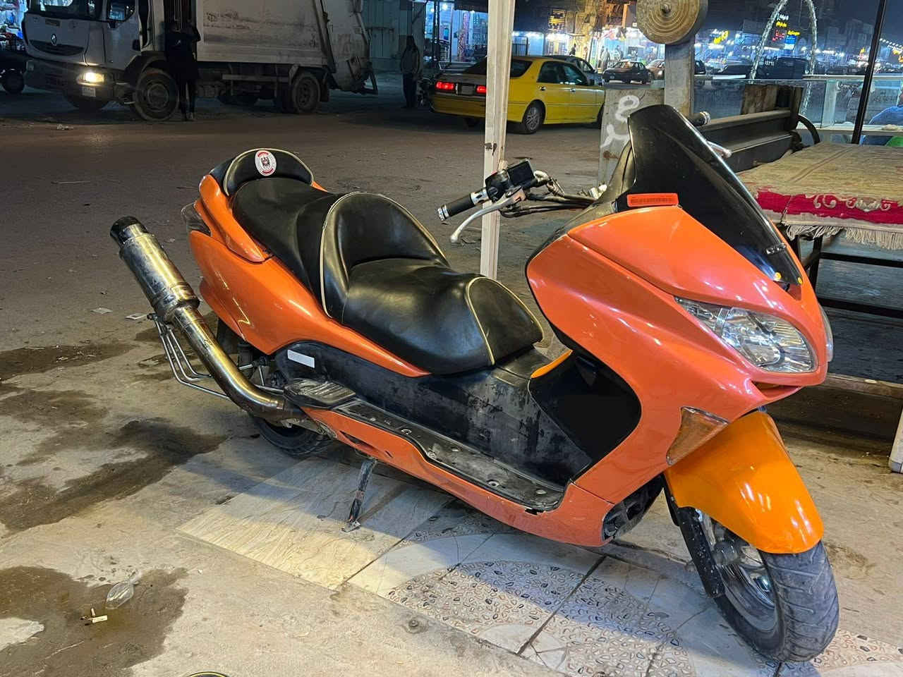 سلام عليكم فورزه 0/9مكفوله كير مكينه خير من الله كهربائيات كلهه شغاله لايت زنون حساسات دراجه كامله مكمله بيهه ملاحظات بسيطه مستعجل ع بيعته 750 وبيها مجال بسيط ***********
