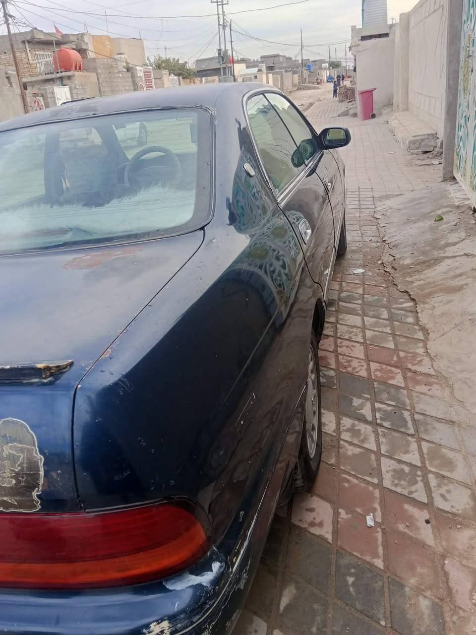 سلام عليكم   بطه للبيع موديل ٩٣ مشروع وطني شرط التحويل كير ومحرك خير من الله تخم تاير جديد  السعر ٤٥ وبيها مجال للستفسار ***********
