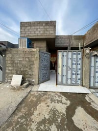 دار سكني كارت مساحه 100متر يحتوي على غرفة نوم وهول واستقبال ومطبخ وحما...