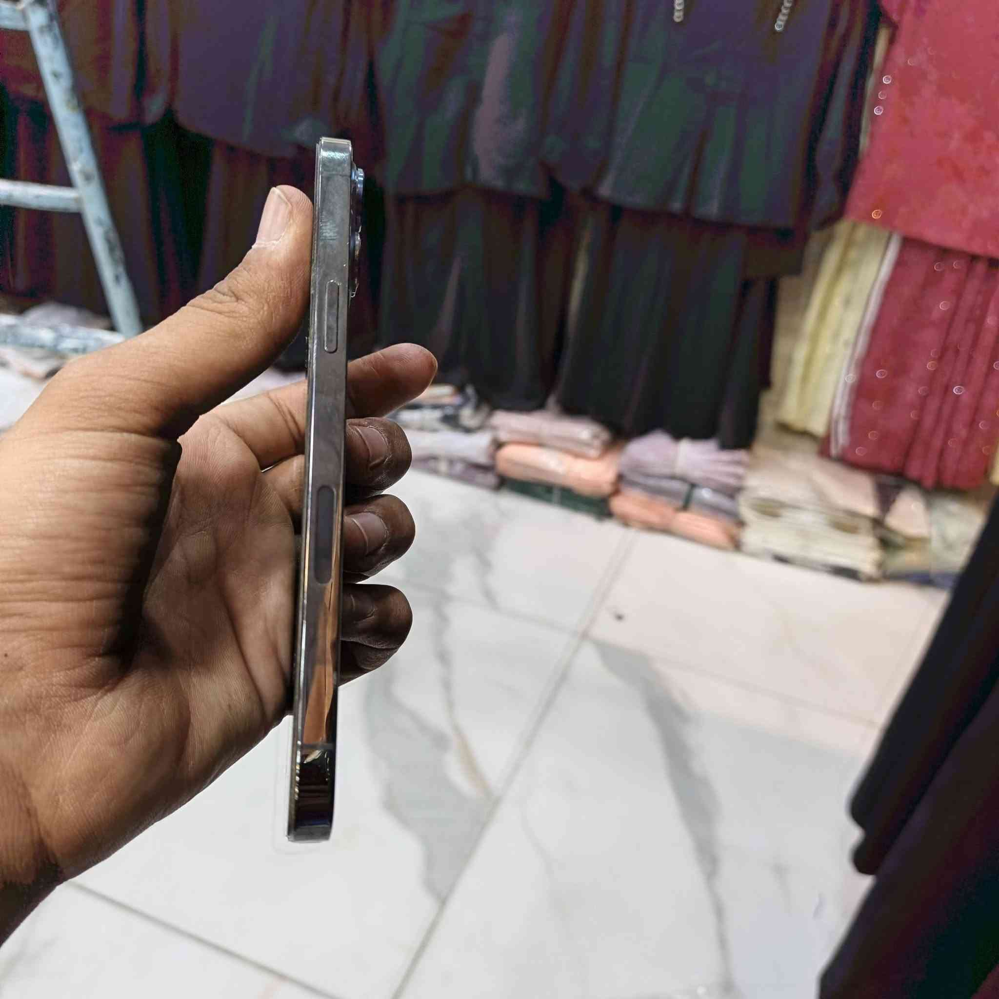 سلام عليكم إيفون  12 برو ماكس بطاريه مبدله من شركه أبل  شريحه الاكترونية  ذاكرته 256 سعره 400وبيه مجال بسيط يرهم مراوس بجهاز انفنكس نوت 50 برو مكان سماوه


**إذا كنت صاحب هذا الإعلان وتريد حذفه لأي سبب، رجاءا أرسل رسالة إلى الدعم الفني**