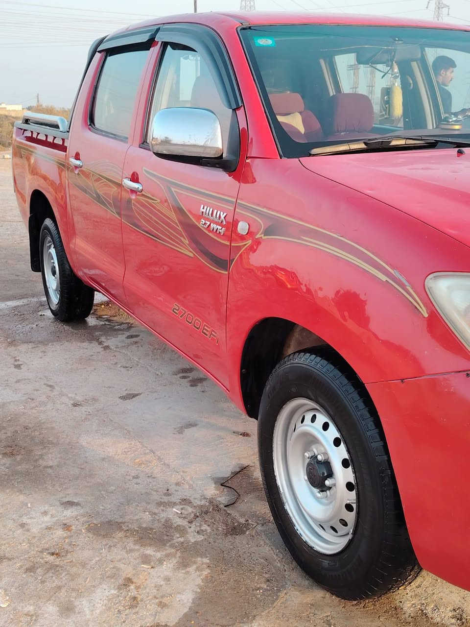 السلام عليكم رمضان كريم عليكم خون فلاونزه 2009كفاله عامه من صبغ ومن تبديل مال جناي تخم  حدادي تبريد مكين وكير وكسل كفاله جديده رقم وسط دولي سنوي 2031شاصي 19كويتي سياره حلا من صوره بيه حلوب غليل بابين مكانه واسط الحي  خوان شري يتصل ***********رقم صاحبه السياره. سعره 148وبيه مجال
