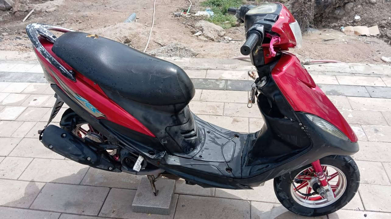 السلام عليكم ماكس للبيع مفتوحه مره واحده كل شيء جاهز بيها السعر 650 قضاء المدينه بني منصور////***********///***********
