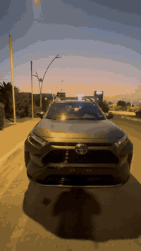 رافور 2024 هايبرد  الفئة SE اللون فيراني ضررها فقط الجاملغ الامامي الا...