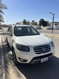 سنتافي 2012 للبيع حلوه سياره كفاله بقيه ع فحص  فول مواصفات 1/1 معروفه ...