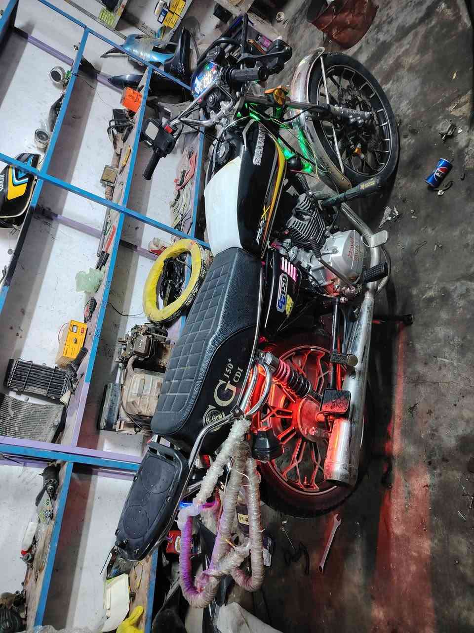 السلام عليكم ايراني للبيع موديل 25 صارلي 5 اشهر مشدود بعده جديد سعر 850 بي مجال


**إذا كنت صاحب هذا الإعلان وتريد حذفه لأي سبب، رجاءا أرسل رسالة إلى الدعم الفني**