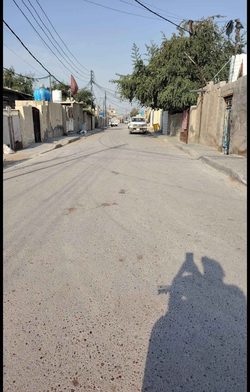 مكلف بالنشر
السلام عليكم بيت للبيع  مساحة 126م يحتوي على غرفه نوم على مطبخ على استقبال مكاني بغداد حي السلام القدس شارع المستشفى الجديد
مجاور مركز شرطه الخنساء

ملاحضه المنطقه تابع دائرة بلدية بغداد الجديدة مشمول بالتمليك فول خدمات تبليط ماء مجاري كهرباء انترنت السعر  والاستفسار اتصل عله الرقم 
***********
