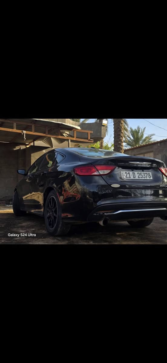 C200.  موديل 16.
فئه S
مواصفات 
كشنات مختمه S جلد + تدفئه
شفتات ستيرن
مود S
مثبت سرعه
تحكمات ستيرن
مري تعتيم
منضومه زنون 
داخل جلد
نضام ABS
وبعد بيها 
سياره وارد كندي داخله كلين هنا صار بيها بارد قليل 
شديت الها تخم وياله جدد 
118بيها مجال حك الجيه
*********** مكان كربلاء
