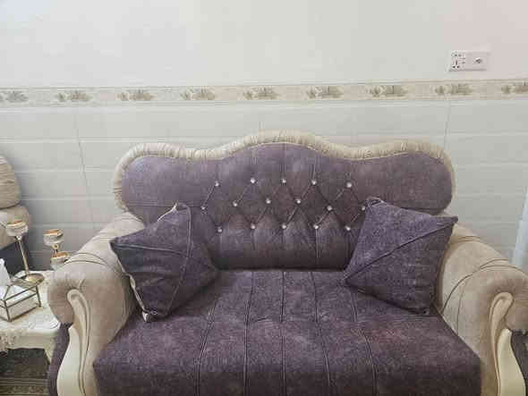 تخم مستخدم قليل ونظيف كلش مثل ما موضح بالصور ، 10 نفرات 
شغل عراقي درجه اولى وماناقصه اي شي . مكانه الحله البكرلي 
سعره 450 الف 
للاتصال :***********
