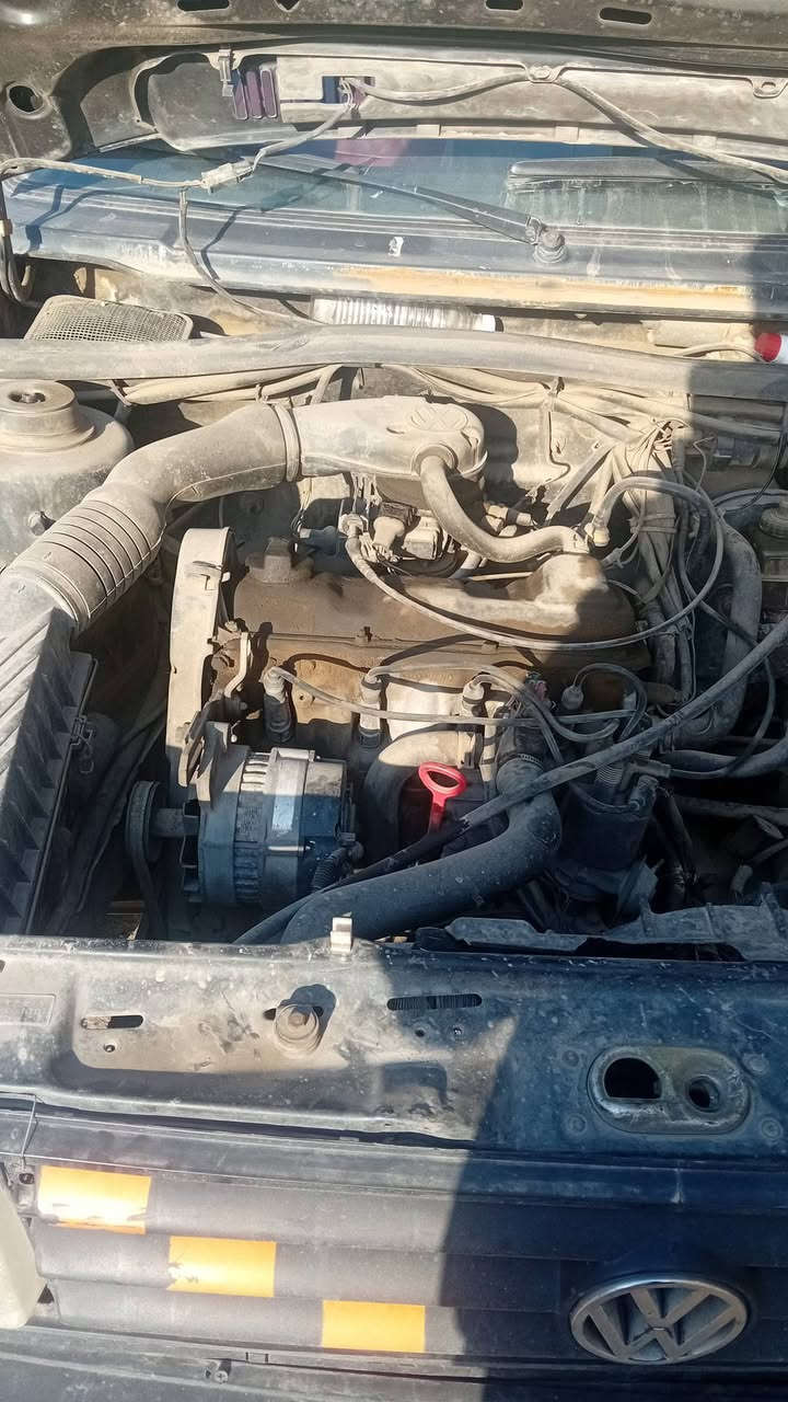 بعد السلام عليكم ورحمة الله وبركاته  كولف أوربي موديل ١٩٩١ بأسمي السعر المطلوب ٢٨ $ بغداد المشتل هاتف *********** والسلام ختام
