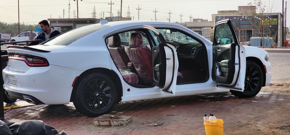 جارجر 23 البيع فقط ماشيه35 الف
السعر 260 وبيه مجال الطيبين 
***********
