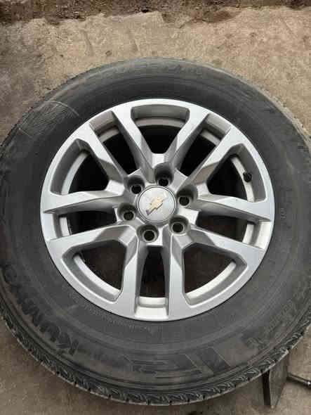 السلام عليكم عندي تخم ويل كب حجم 18 اصلي أجه ويه السياره من امريكا اريد مراوس بويل كب 20 اصلي مال تاهو 2021    ***********
