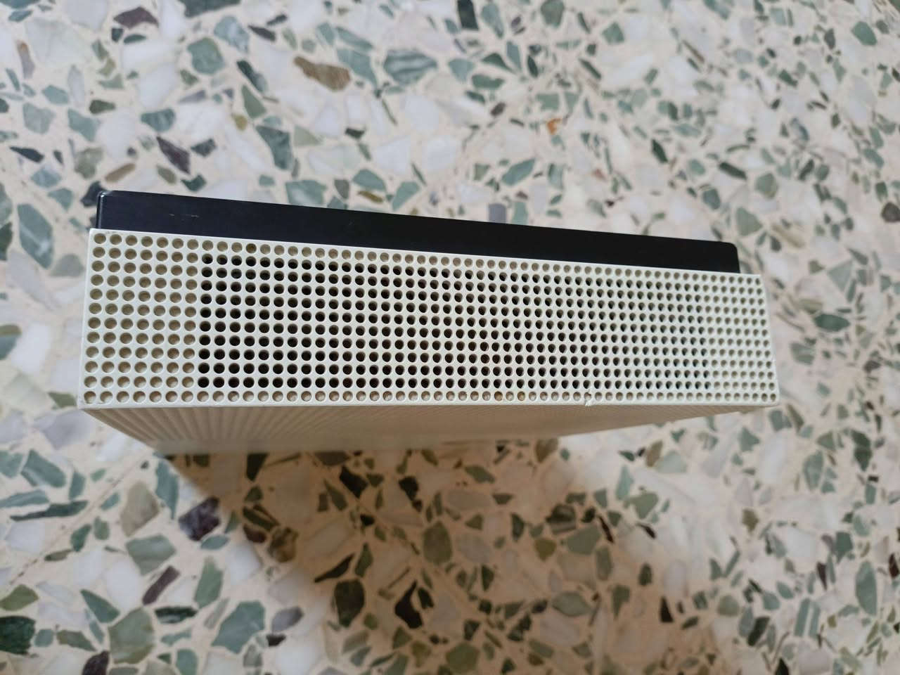 سلام عليكم xbox one s للبيع
يجي وياه كيم باس التمت شهرين مواصفاته معروفه تريد تعرف تفاصيل اكثر  اتصل عل رقم***********  وتحياتي للجميع
