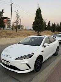 سيل 5فول مواصفات 13كامره فتحه كشن كهرباء شاشه كبيره  زيرو سياره رقم شم...