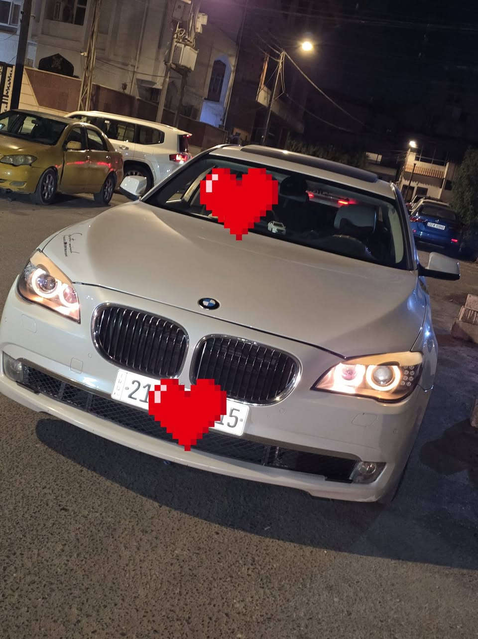 Bmw f02 2010 730li
N52
بي ام ٧٣٠ li خليجي
رقم سليمانيه بأسمي شرط التحويل بدون وكاله هزه وفحص جديد 
نوزل قصير تنفس طبيعي السياره بيها ظربه جاملق خلفي فقط صفحت السكن فقط بيها رشات توحيد لون فقط سياره حلوه ونظيفه محرك وكير كفاله ترايك وين ما تريد لا تبخير ولا تنقيص ولا نظوح شاشه اندرويد وكار بلي بك لايت تحديث لايت جديد زنون وسوار اصفر 5 بردات كهرباء حداده نظيقه كهرباء بلاديه شغاله كلها انارة ترحيب جوبلس محور دبل عادي والباقي تجي تشوف بعينك السياره كلش حلوه والف عافيه ع الياخذها البيع بسبب البناء
 مكاني البصره المركز *********** السعر 165$ بيها مجال
