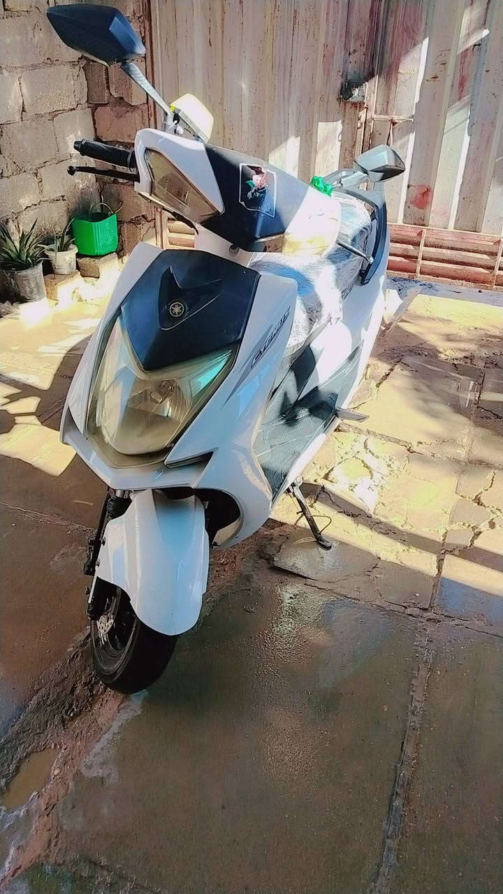 دراجه سكنس موديل 23دراجه مكفوله كفاله عامه من كلشي دراجه خير من الله حلوه ونضيفه برغي ما مفتوح بيهه للبيع او مراوس السعر خاص ***********
