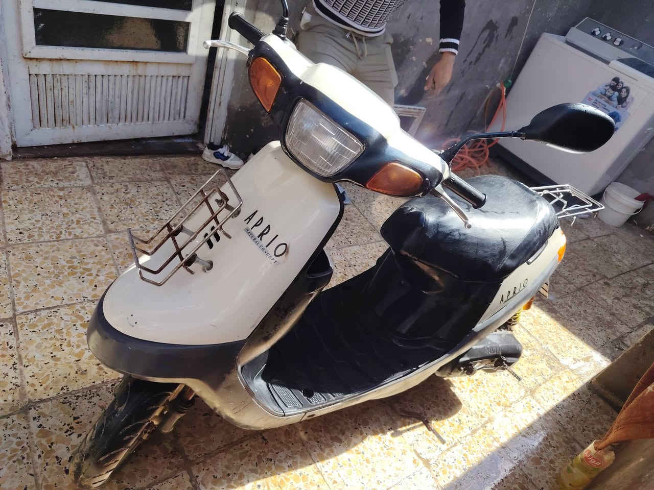 السلام عليكم داجه بطه 1999 حته وصل معرض بيه  للبيع دراجه كامله من كلشي كهربائيات مكينه عدادات والدراجه ما مفتوحه دراجه حلوه واحله من الصور المكان حي العباس ***********
