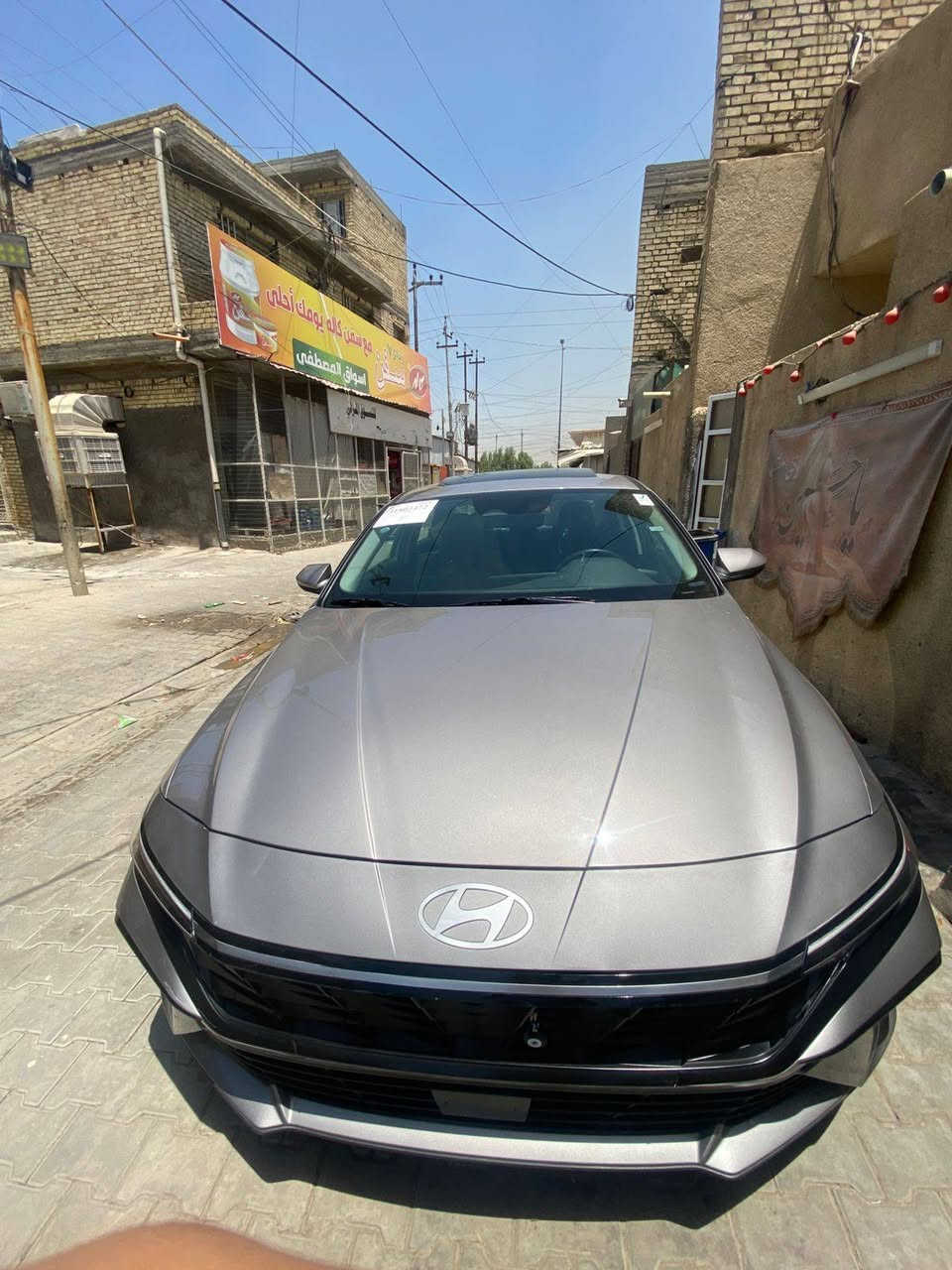 الانترا للبيع موديل 25
سياره دخول جديد بدون رقم 
سياره جديده جدآ فول مواصفات 
فتحه بصمه تشغيل عن بعد 
سايد بريك كهربائي لد داخلي 
كامره دواره شاشه كبيره متصله 
وضعيات قياده تحديد مسار رادارات 
فول مواصفات للأخير 
غير متواجد على انترنت 
للاستفسار *********** بغداد, العراق
