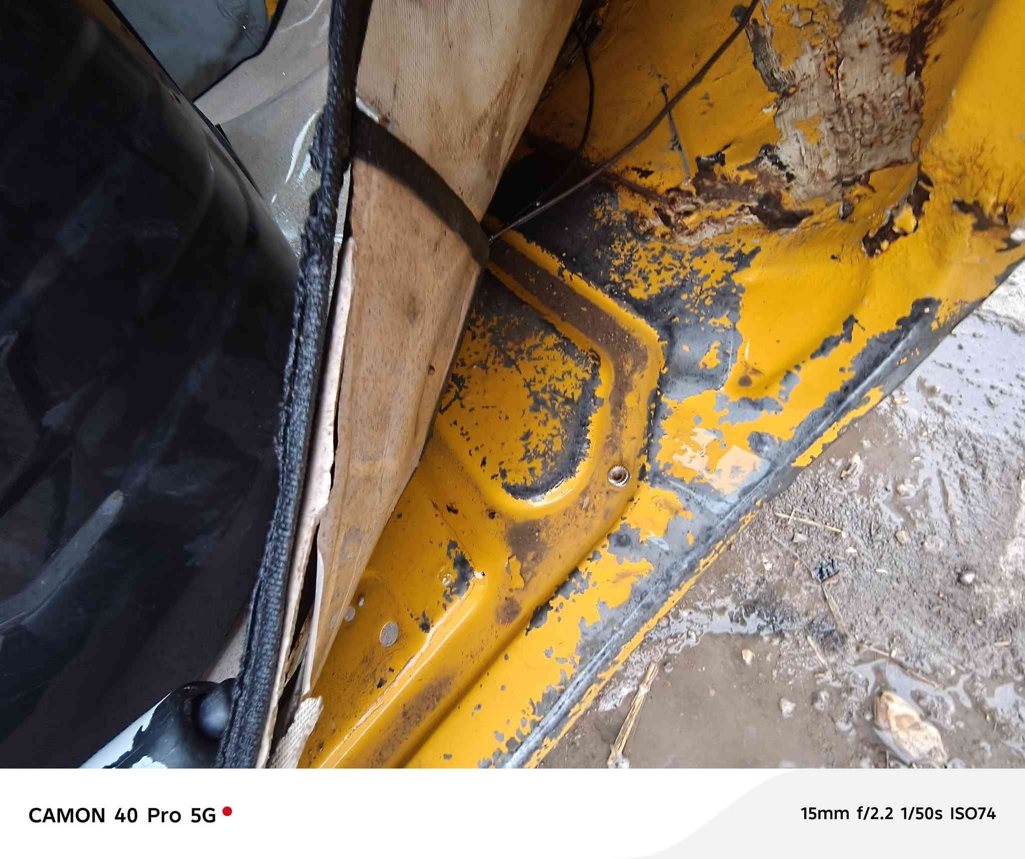 تكتك لبيع موديل 19مكينه ما مفتوحه تكتك خير من الله مكانه ناعمه كهربائية شغله كلهن السعر 4 مكان عماره الكحلاء ***********
