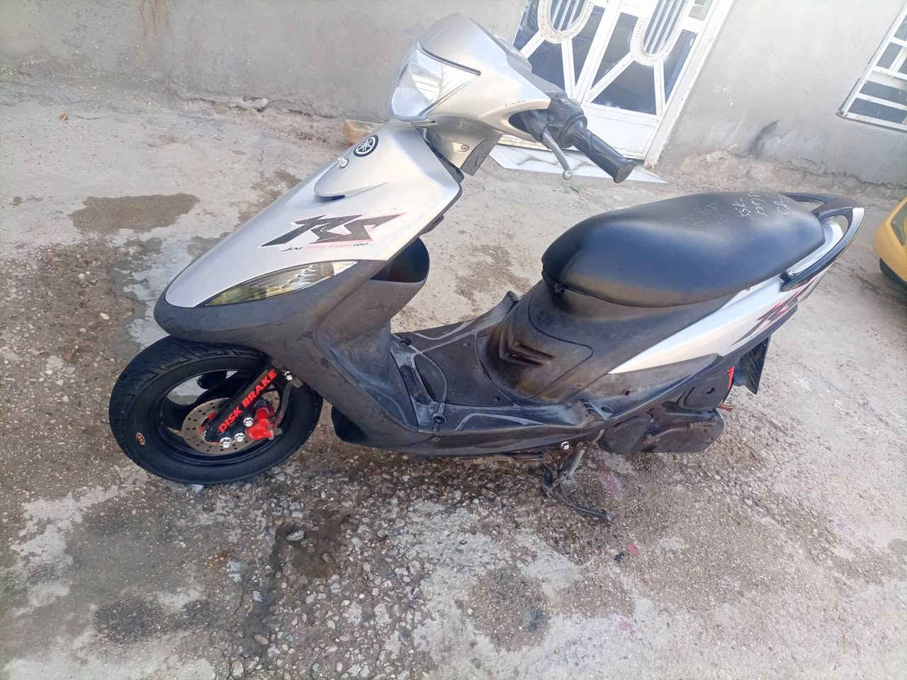 سلام عليكم دراجه للبيع كفاله عامه موبايل  ***********
