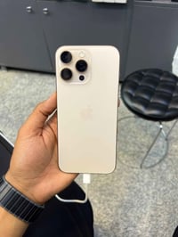 ١٦ برو ماكس • بطارية ٩٦٪ • نضيف