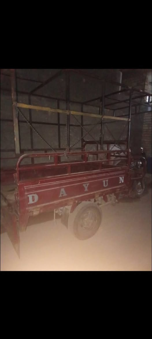 ستوته للبيع
موديل 2018 محجر عالي مكينه نضيفه كهربائيات كامله تشتغل سلف اواق موجوده السعر 650 المكان بغداد
***********
