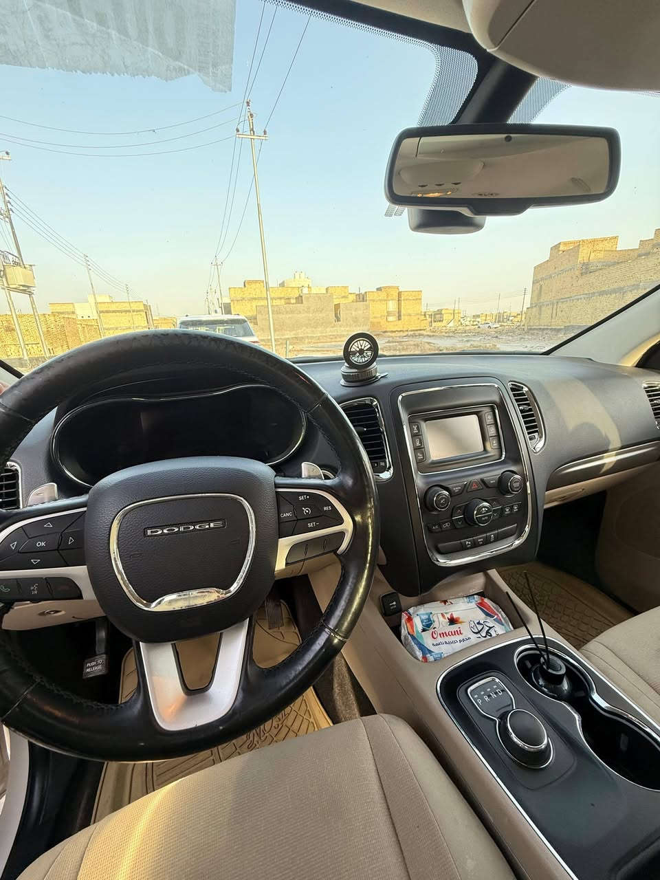 مكلف بالنشر 
دورنگو 2015 المواصفات
داخل بيجي كشنات اماميه تدفئه تبريد كشن كهرباء حساس خلفي لايت زنون 7راكب 6سلندر السياره جديده ونظيفه بمعنى الكلمه بيها قطعه وحده صبغ
الاستفسار اكثر 
***********
