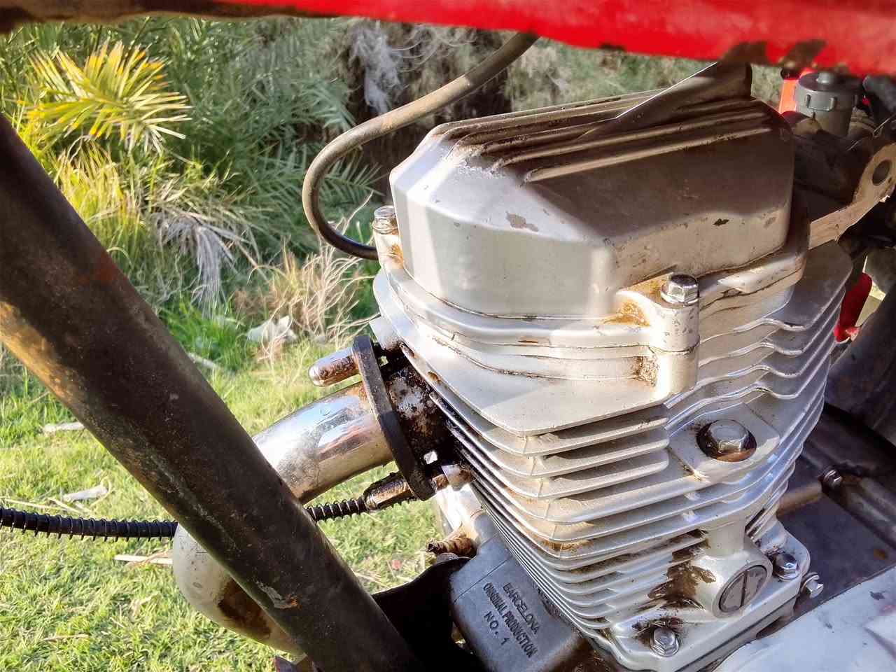 السلام عليكم دراجة اربعة كير اوراق موديل 2012
نظيفة عوزها دشبول وسكن خلفي‏
للاستفسار ‪***********‬‏
