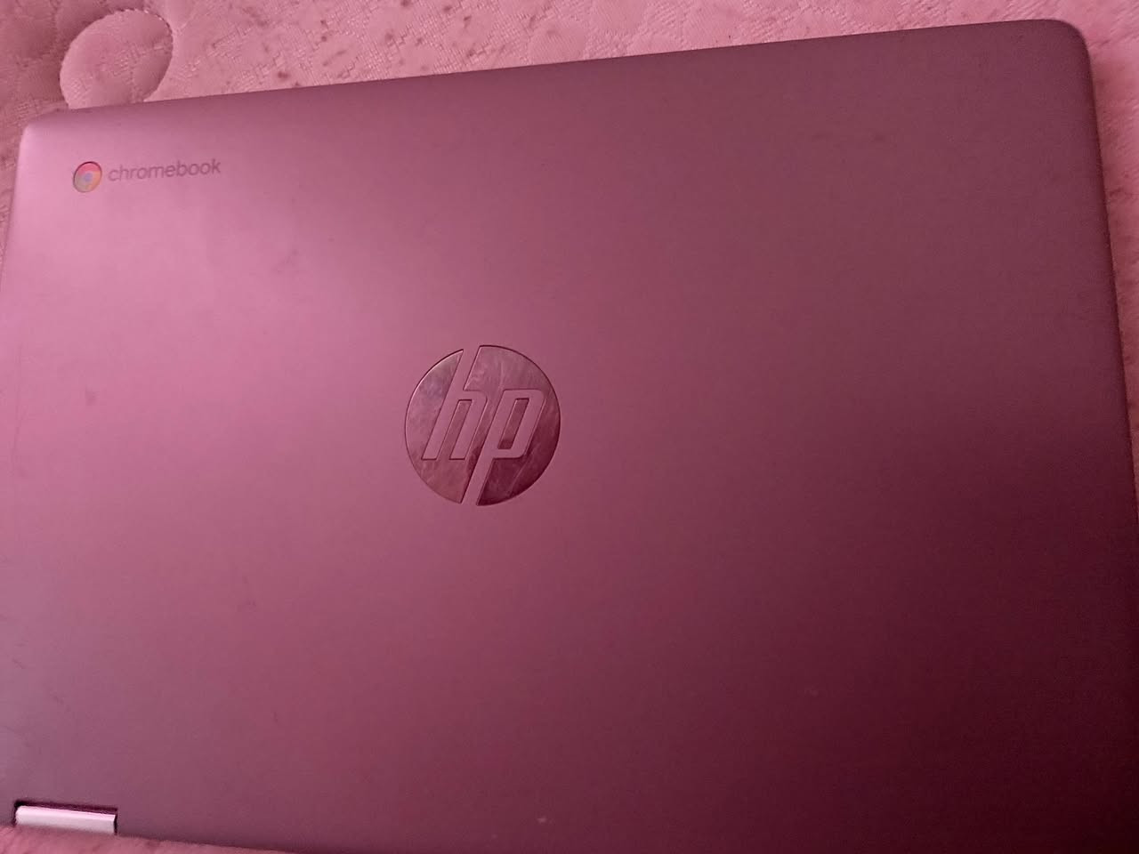 لابتوب HP كروم
لمس قلاب 360 درجة 
ذاكرة 64 سلاسة جدا عالية 
شاحنة 60w مع اللابتوب 

السعر 85 
النجف حي الجمعية

تواصل فقط واتساب ***********
