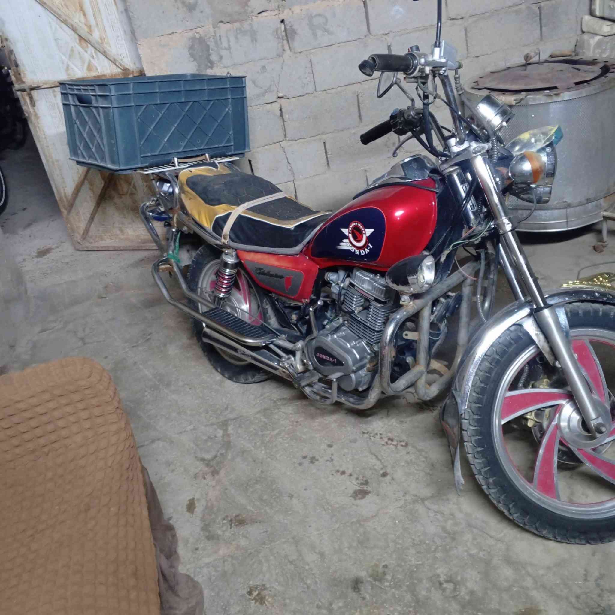 سلام عليكم دراجة جوندة اوراق للبيع ما بيهة نقص ابد كلشي شغال حتى رون كيلو متر كهربائيات كلهة شغالة عارضهة ب700وبيهة مجال


**إذا كنت صاحب هذا الإعلان وتريد حذفه لأي سبب، رجاءا أرسل رسالة إلى الدعم الفني**