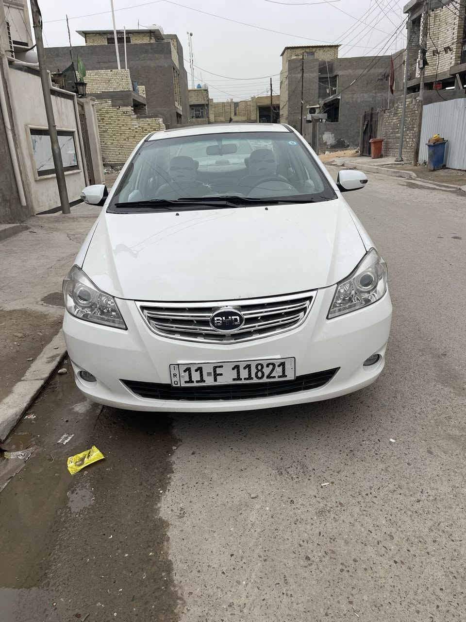 سلام عليكم سيارة بيوايدي 2015 محرك وكير بلادي بيها قطعتين صبغ سعر 53 وبيها مجال مكاني بغداد الزعفرانية ***********
