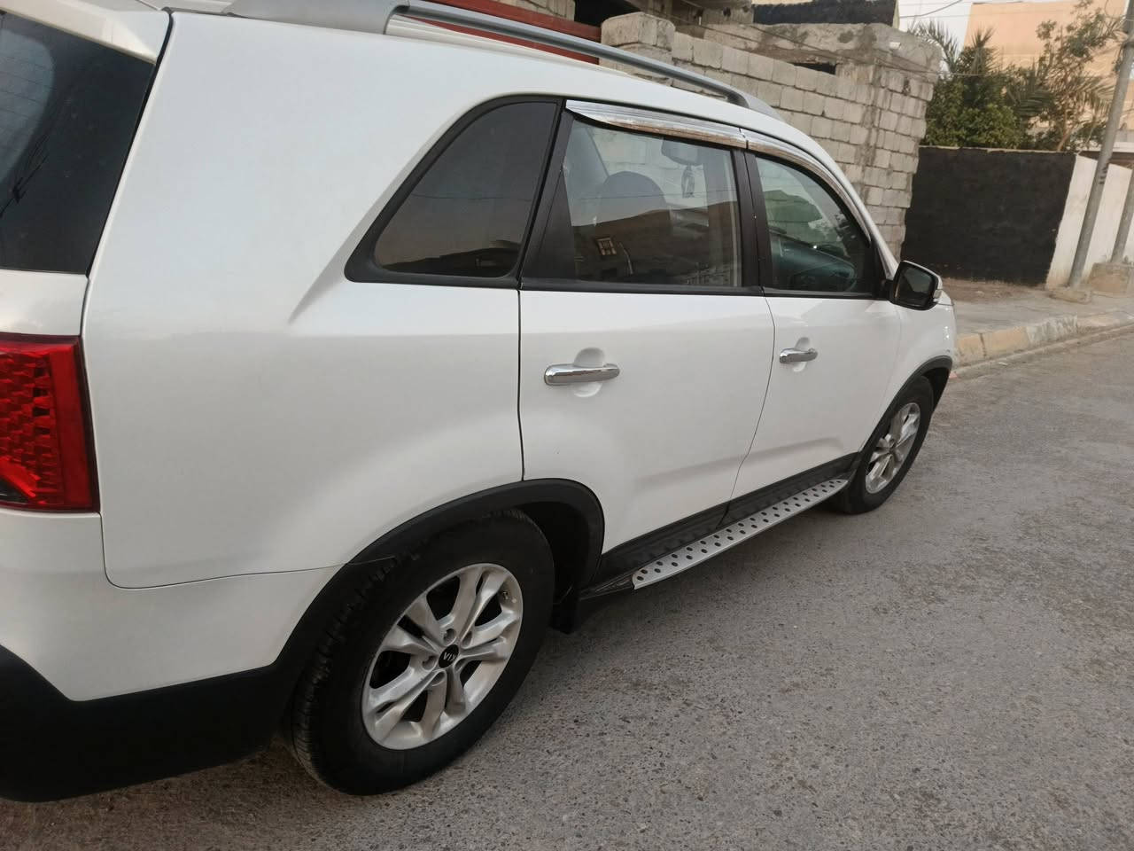 متاح سورنتو 2012 رقم بغداد انگليزي تحويل ثاني يوم
4سلندر مكينه 2400

وارد امريكي گير ومكينه جديد

تخم تاير سياره جاهزه وخير من الله 142 وبيها مجال

***********
