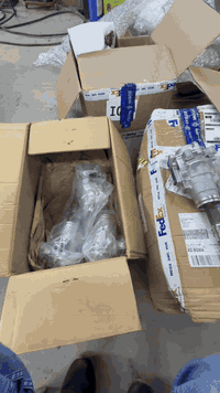 كير بوكس جيب كراند شيروكي شكل الجديد
بغداد /صناعية البياع / الشارع الاول
***********
***********
