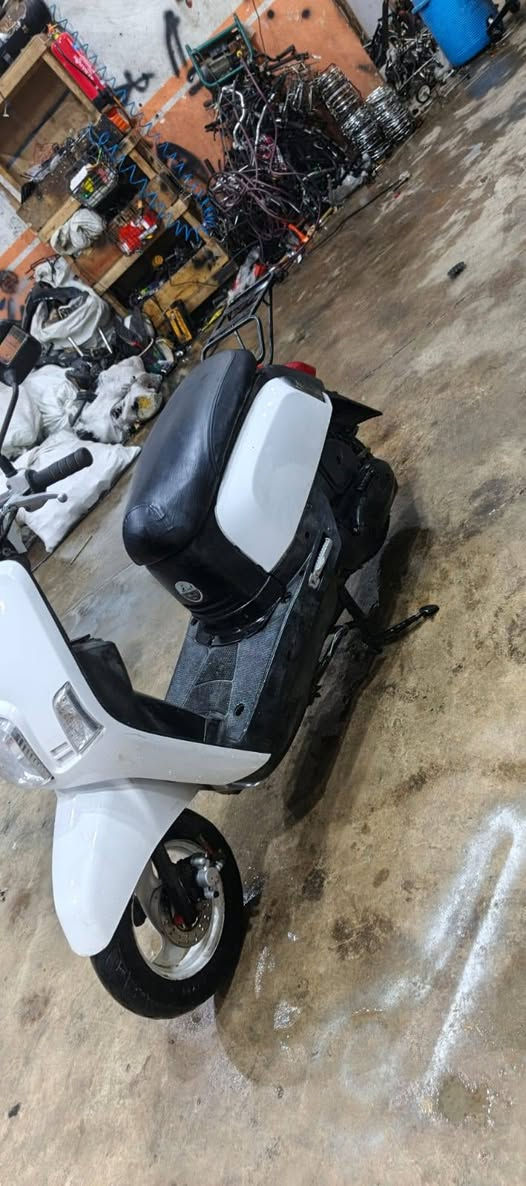 سلام عليكم ماكس بوليس للبيع دراجه جديده مكينه جديده  دراجه كلها ختم واحد السعر 700 بيها مكاتبه  مكاني نجف


**إذا كنت صاحب هذا الإعلان وتريد حذفه لأي سبب، رجاءا أرسل رسالة إلى الدعم الفني**