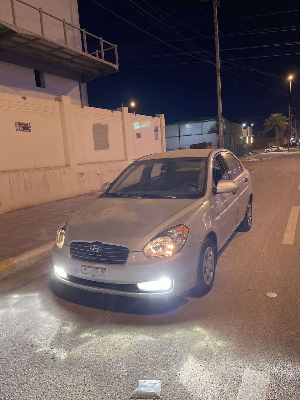 سلام عليكم اكسنت موديل ٢٠٠٩ السياره جاهزه من كير مكينه حداديه تخم تاير السياره بيها جراد وبيها طخطخة يحتاجلها صبغ بس سنويه ٢٠٢٧ مكان السياره كربلاء سعر ٧٧وبيه مجال بسيط ***********
