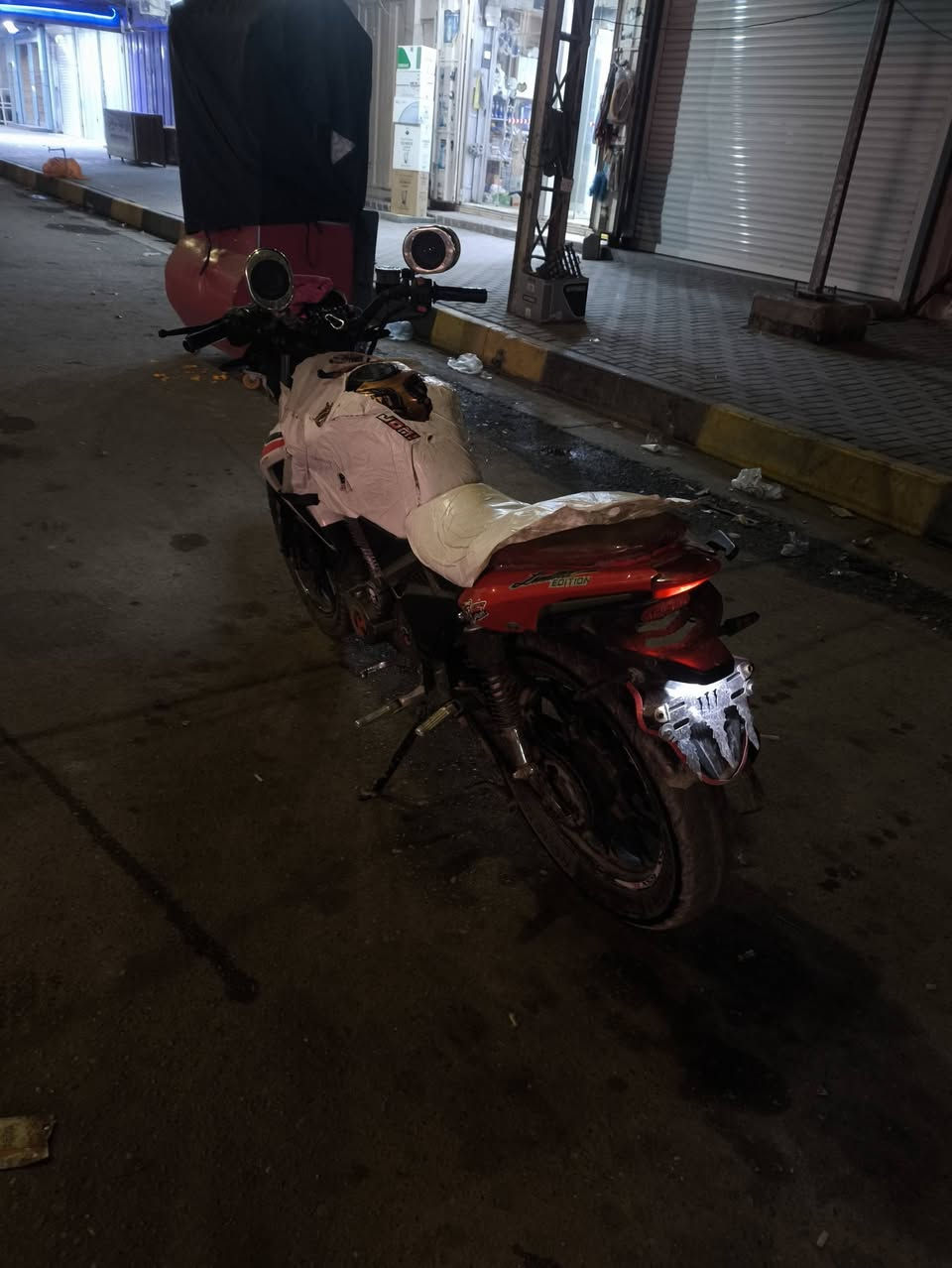 سلام عليكم ورحمة الله كايدن 2018 للبيع او مراوس حسب القناعه كهربائيات كامله كله شغال مناقصه شي فقط بي نواعم يردالها ترتيب مكينته مفتوحه بس مامبين وشغل مرتب السعر 600 ومجال بسيط عنواني بلد الرقم *********** ومتواجد خاص ورجآ اذا مو شراي لاتعبني
