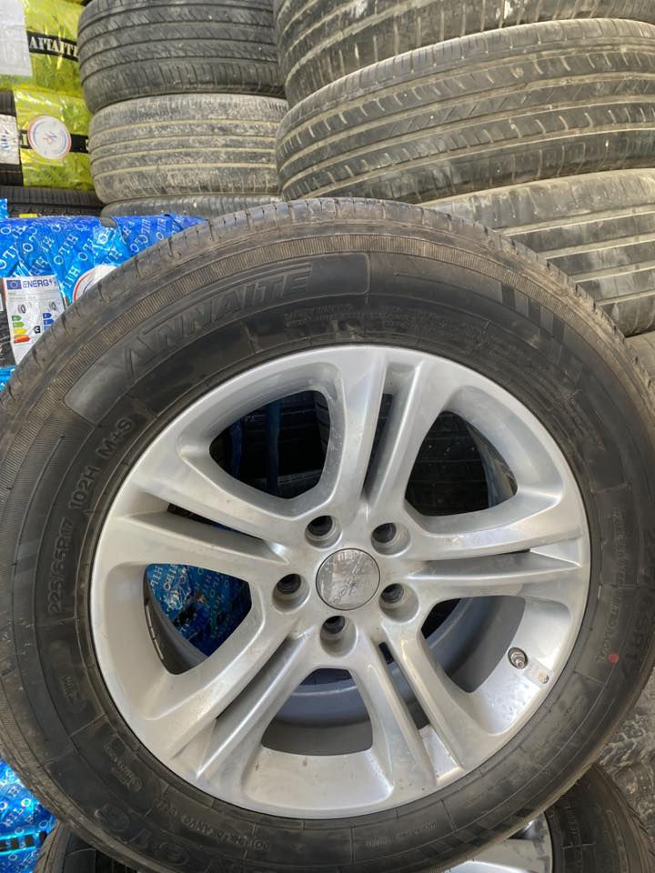 سلام علكم ويل اصلي حجم ب17 اصلي تخم تاير توه مشدود اكفله الك من زلغ  والعواج جديد معه الكلمه ب***********
