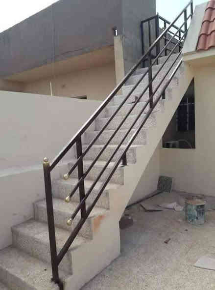 سلام عليكم  
نعمل عله طلب الزبون وبنواع الحديد حسب التفاق وحديد التركي و الروسي و الإيراني   نعمل حسب السمك الحديد  من مليم ونص وحديد مليمين ٣ ملم ٤ملم وبسعر مناسب الاستفسار راسل الصفحه او اتصل 
***********
